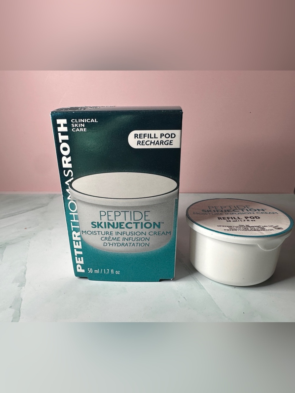 Peter Thomas Roth Moisture Infusion Cream - Teal and White